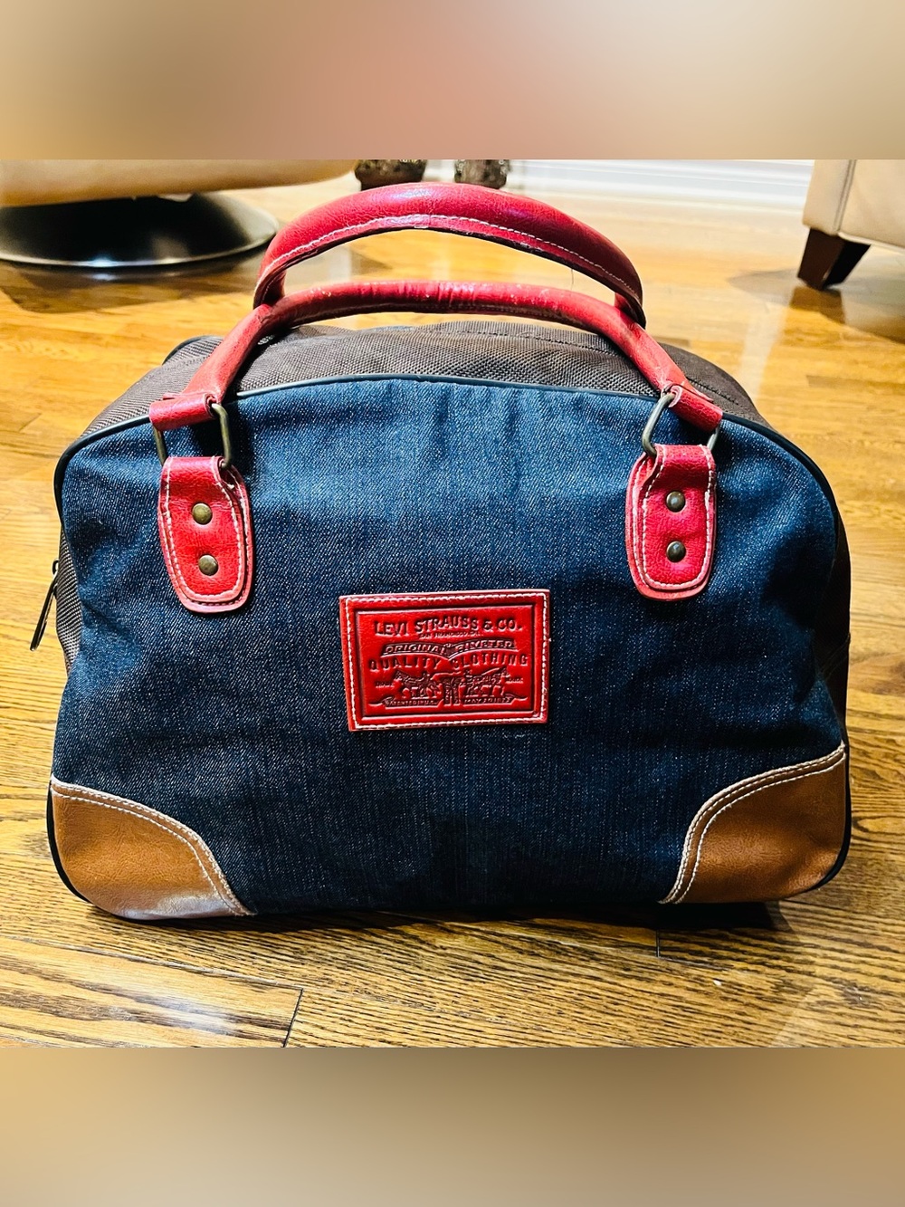 Levi’s Weekender Travel Bag Duffle Carry-On – Excellent Condition